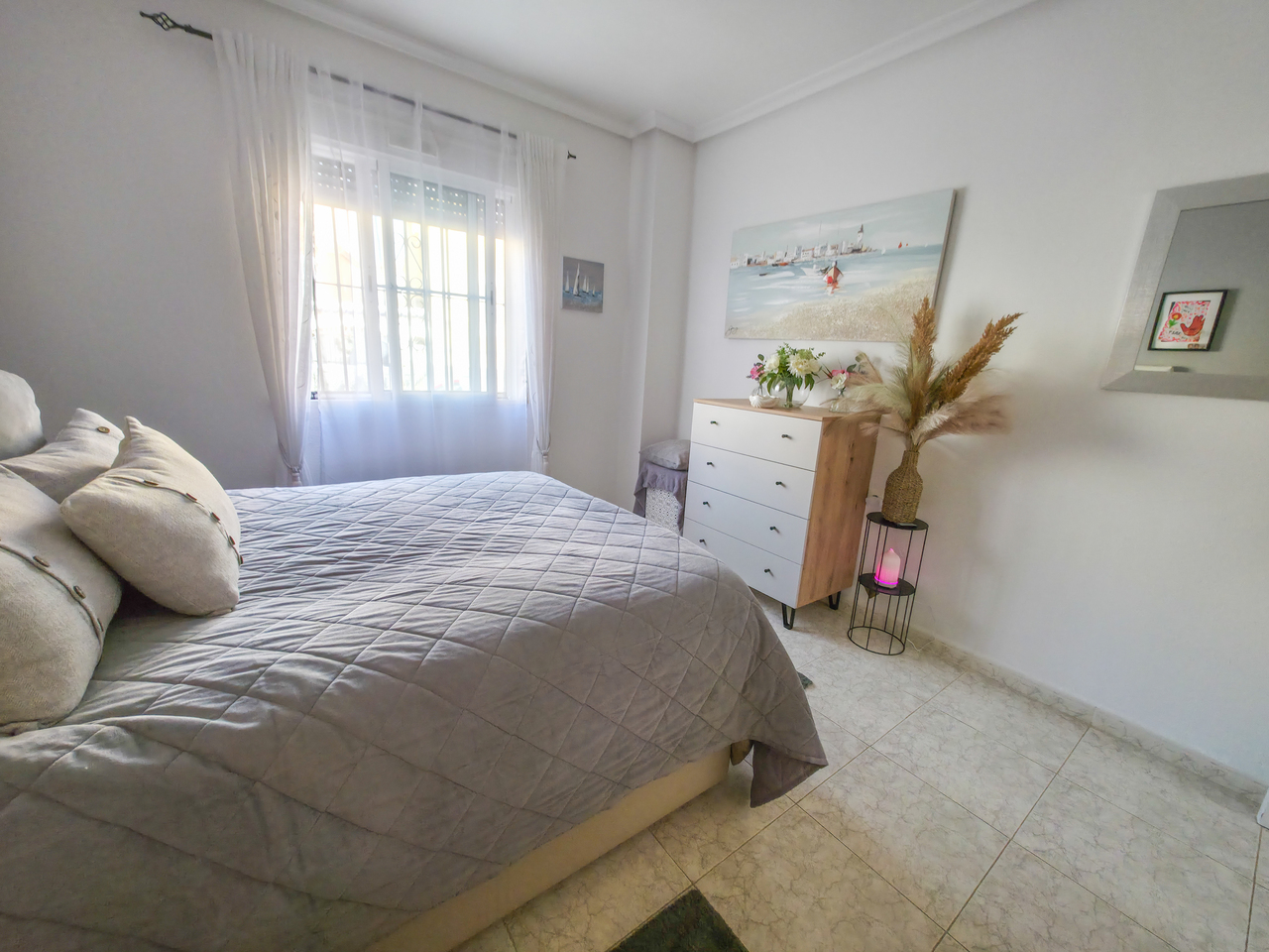 For sale - 3 Bedroom 2 Bathroom Villa in Villamartin - , Villamartin, Alicante, Spain - Alicante