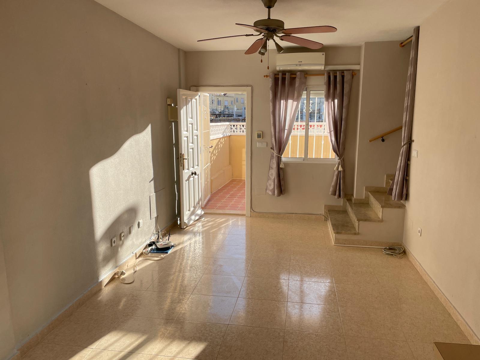 For sale - 2 Bedroom 2 Bathroom Townhouse in Villamartin - , Villamartin, Alicante, Spain - Alicante