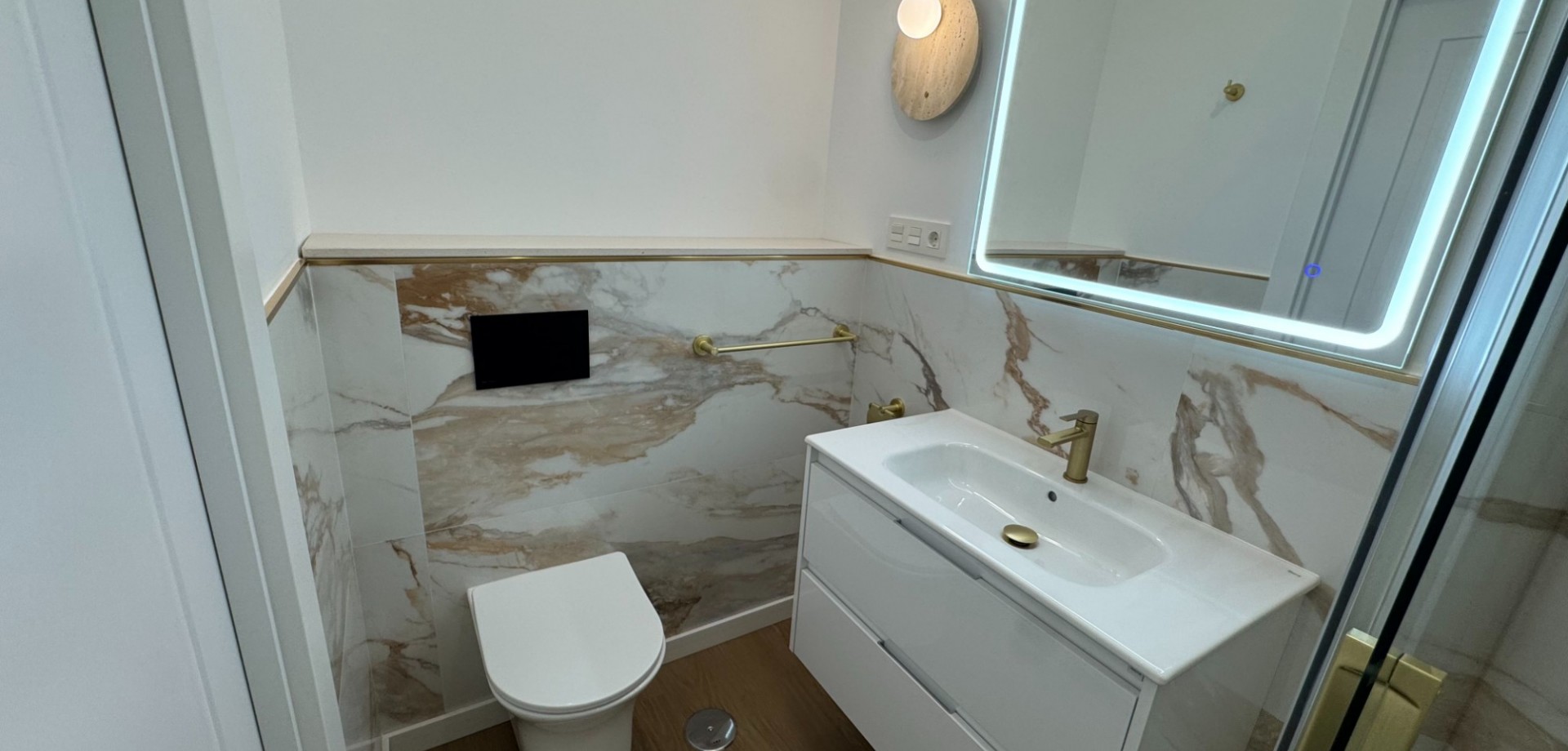 For sale - 2 Bedroom 1 Bathroom Apartment in Orihuela Costa - Punta Prima  - Costa Blanca (Alicante)