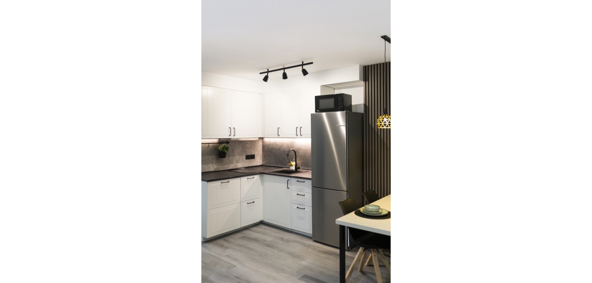 For sale - 2 Bedroom 1 Bathroom Apartment in Torrevieja - Torrevieja  - Costa Blanca (Alicante)