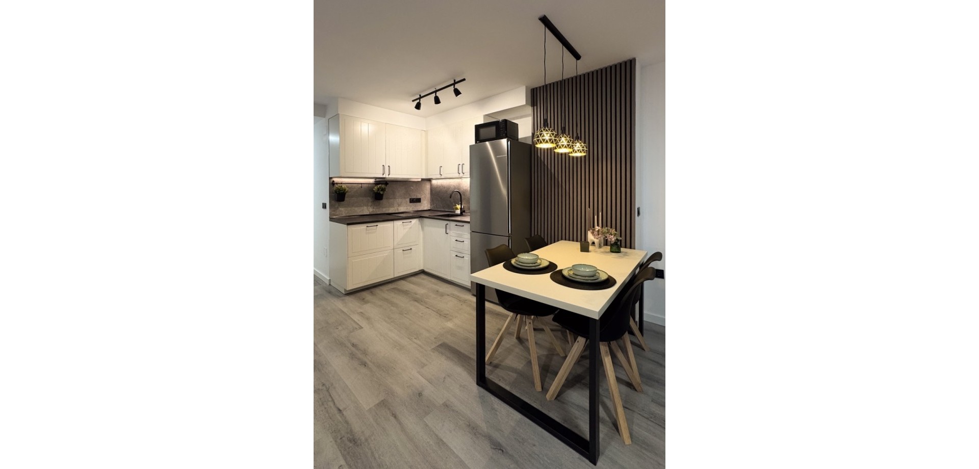 For sale - 2 Bedroom 1 Bathroom Apartment in Torrevieja - Torrevieja  - Costa Blanca (Alicante)