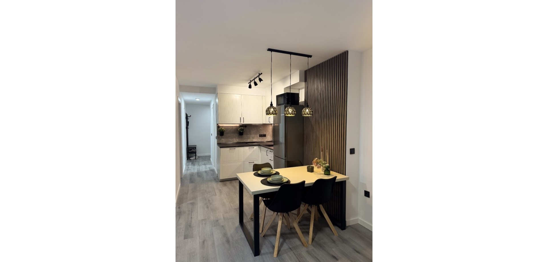 For sale - 2 Bedroom 1 Bathroom Apartment in Torrevieja - Torrevieja  - Costa Blanca (Alicante)