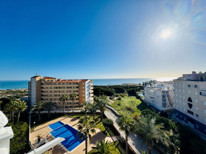 For sale - 3 Bedroom 2 Bathroom Penthouse in La Mata - Costa Blanca  - Alicante