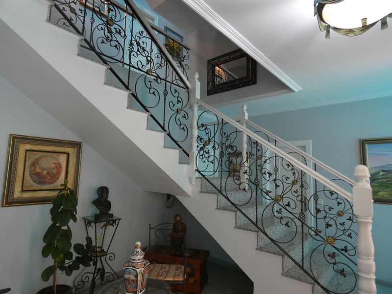 For sale - 4 Bedroom 4 Bathroom Villa in Almoradi - Inland  - Alicante