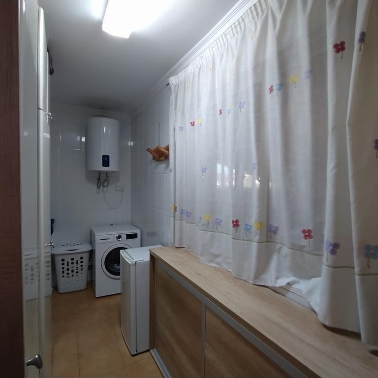 For sale - 4 Bedroom 2 Bathroom Villa in Orihuela - LOS DESEMPARADOS  - Alicante