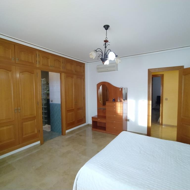 For sale - 4 Bedroom 2 Bathroom Villa in Orihuela - LOS DESEMPARADOS  - Alicante