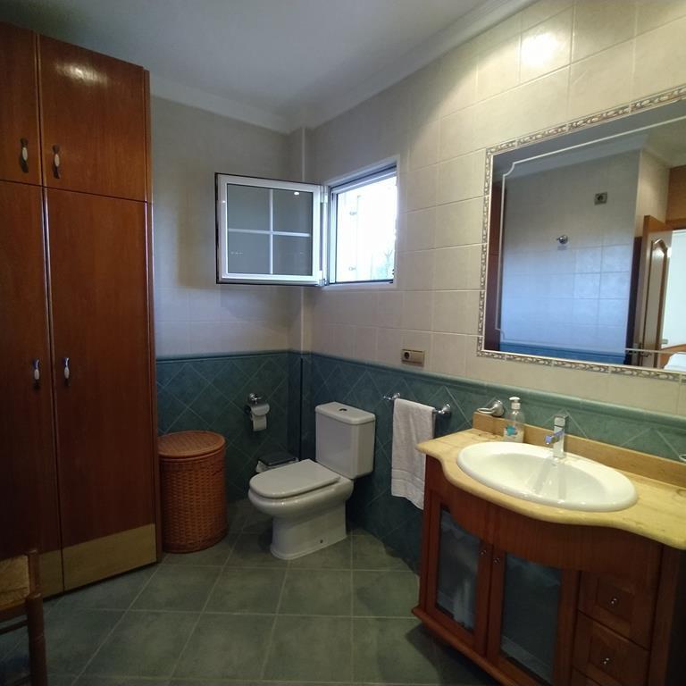 For sale - 4 Bedroom 2 Bathroom Villa in Orihuela - LOS DESEMPARADOS  - Alicante