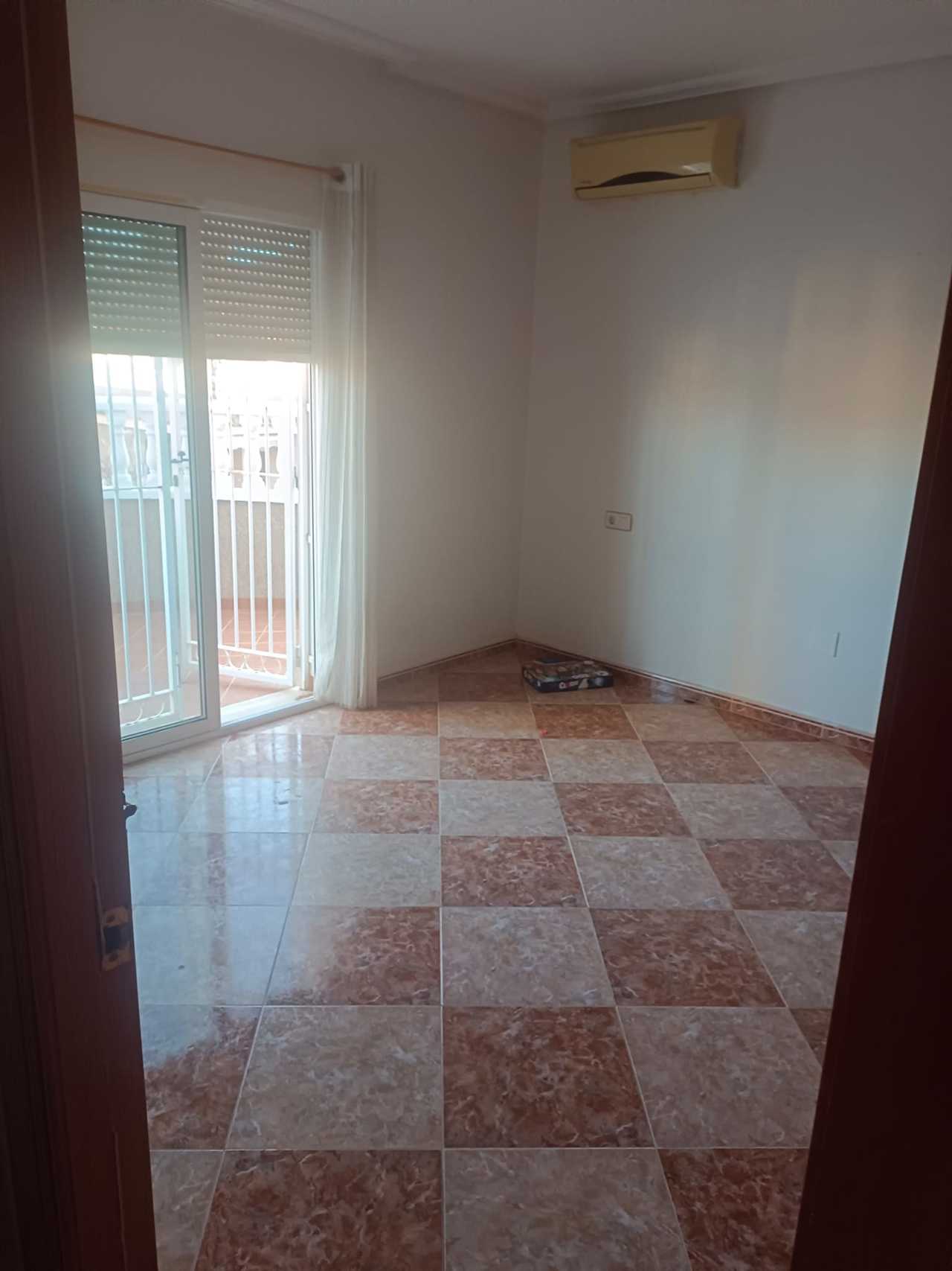 For sale - 4 Bedroom 2 Bathroom Villa in Los Altos - Costa Blanca  - Alicante