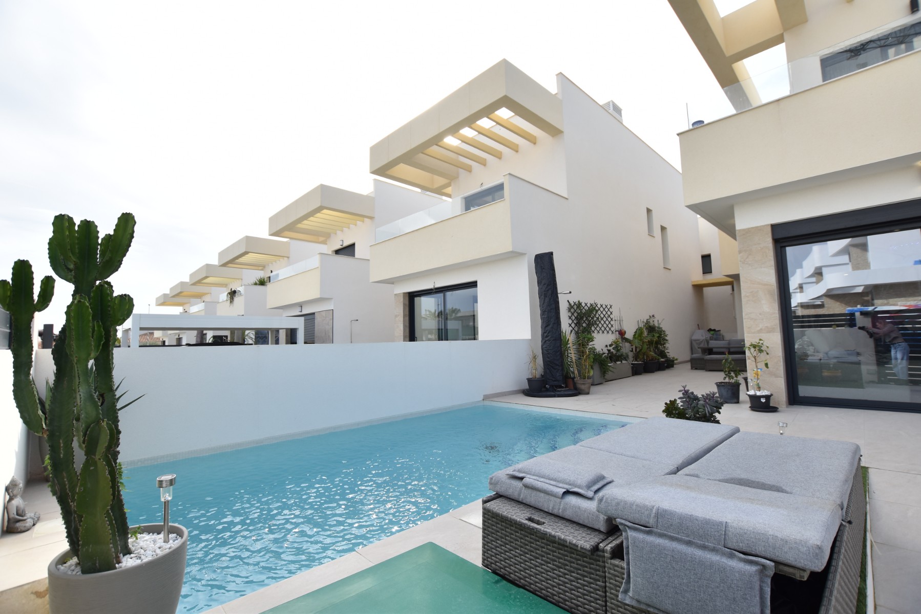 For sale - 3 Bedroom 3 Bathroom Villa in Los Montesinos - Costa Blanca  - Alicante