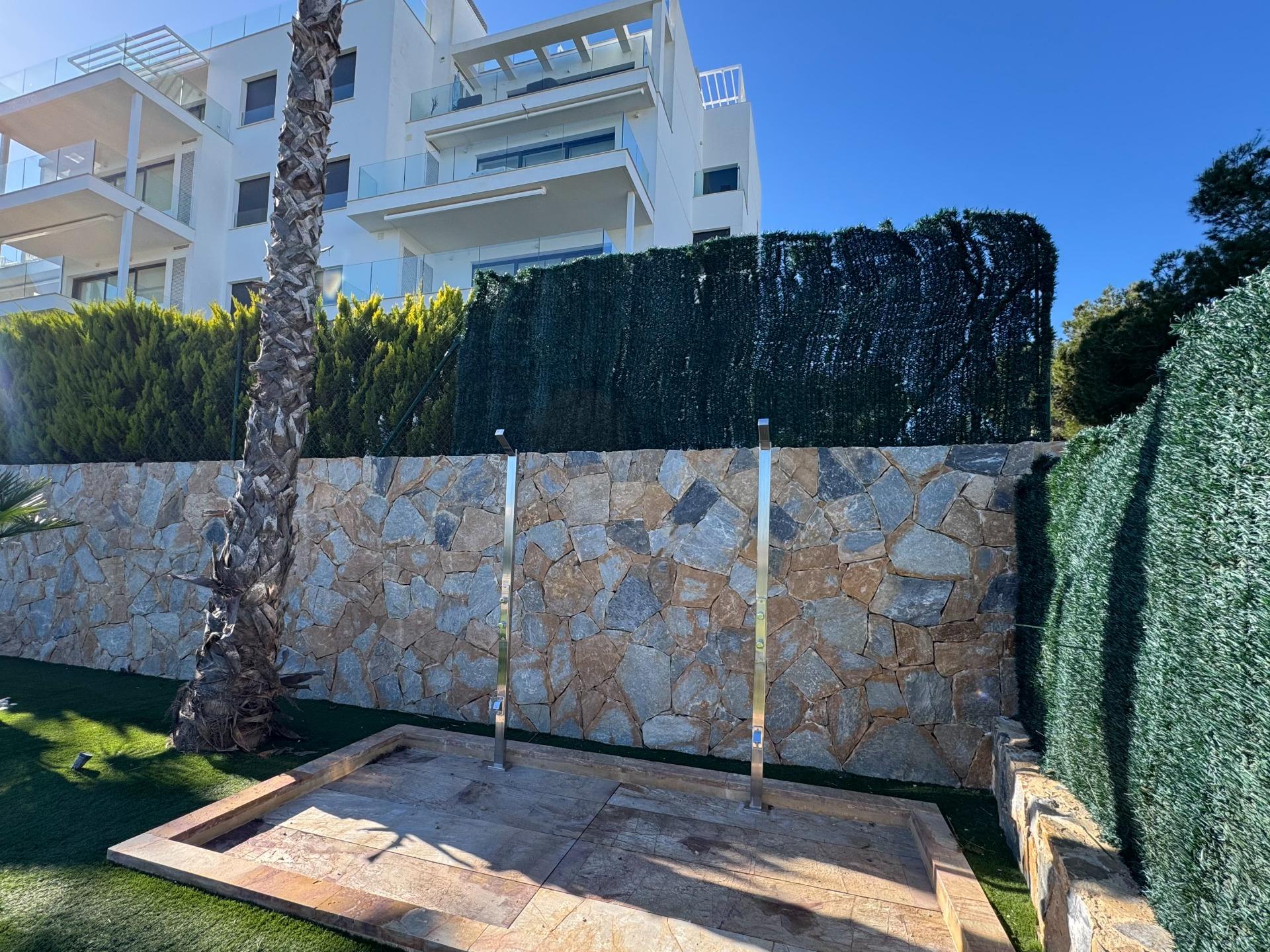 For sale - 3 Bedroom 2 Bathroom Apartment in Orihuela - Las Colinas Golf  - Alicante