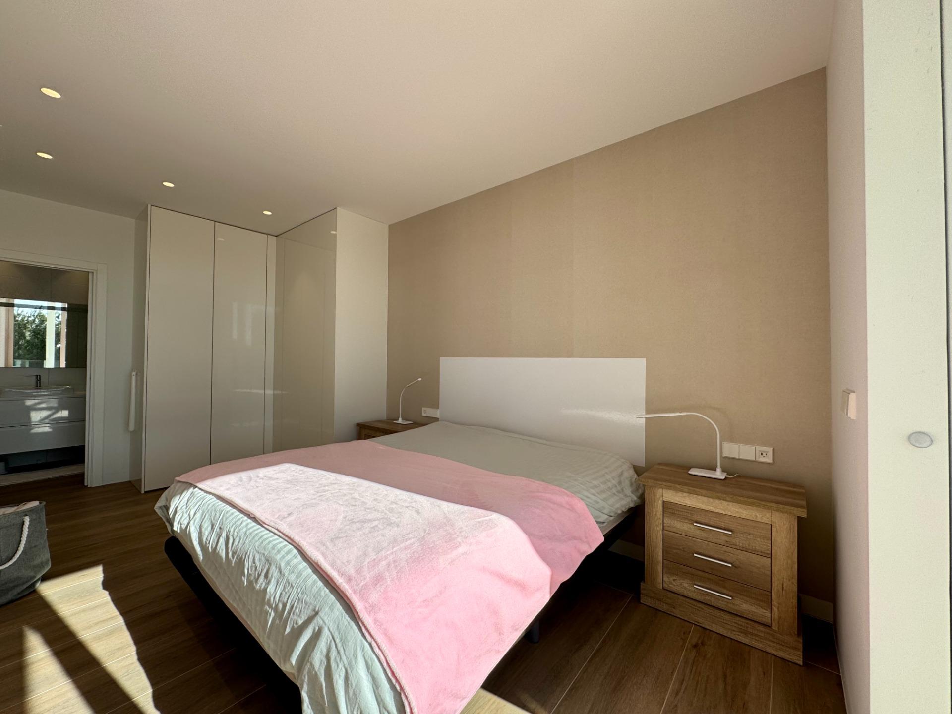 For sale - 3 Bedroom 2 Bathroom Apartment in Orihuela - Las Colinas Golf  - Alicante