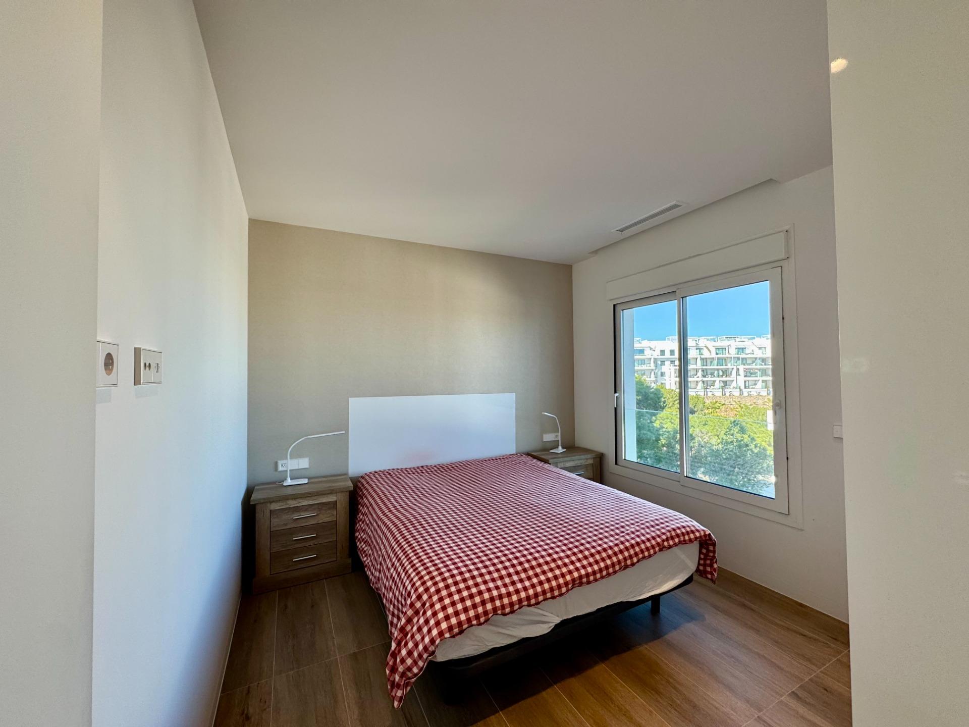 For sale - 3 Bedroom 2 Bathroom Apartment in Orihuela - Las Colinas Golf  - Alicante