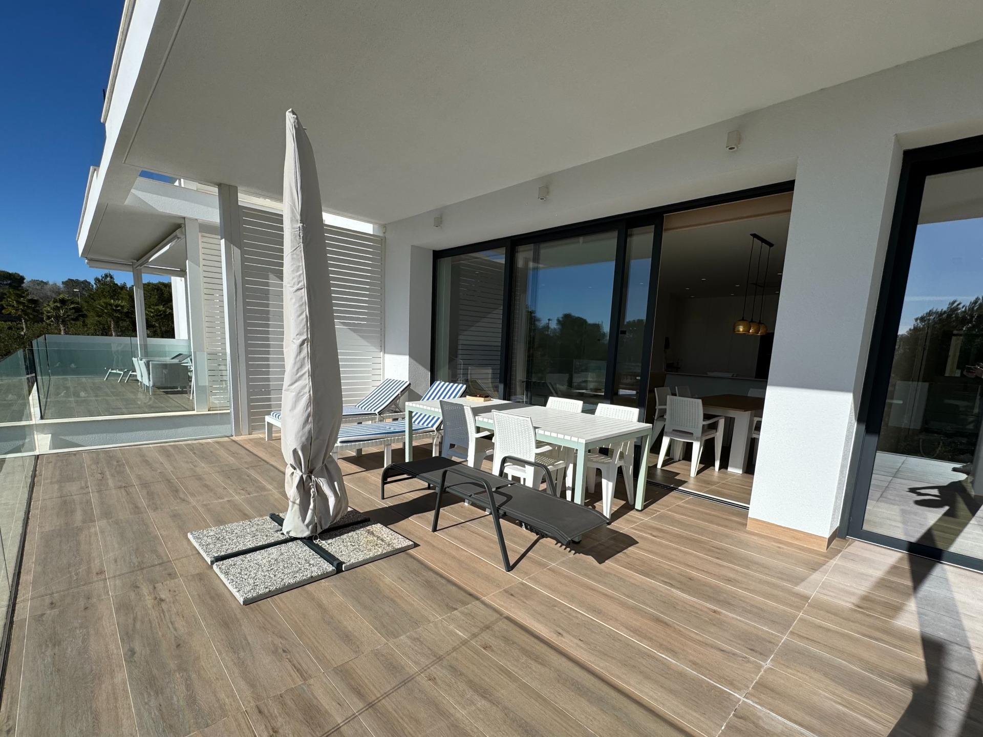 For sale - 3 Bedroom 2 Bathroom Apartment in Orihuela - Las Colinas Golf  - Alicante
