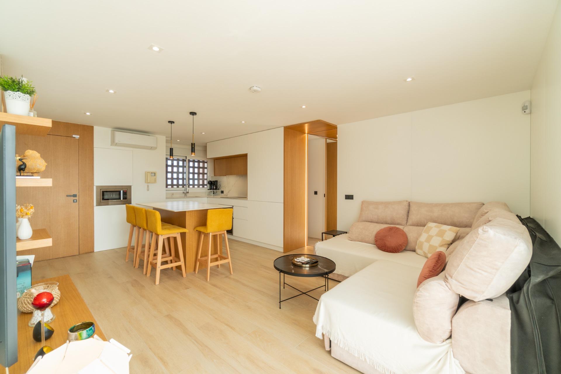For sale - 3 Bedroom 1 Bathroom Apartment in Guardamar del Segura - Guardamar  - Alicante