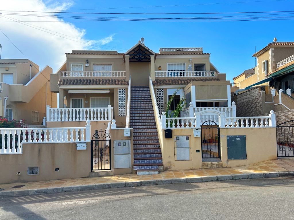 2 Bedroom 1 Bathroom Bungalow in San Miguel de Salinas