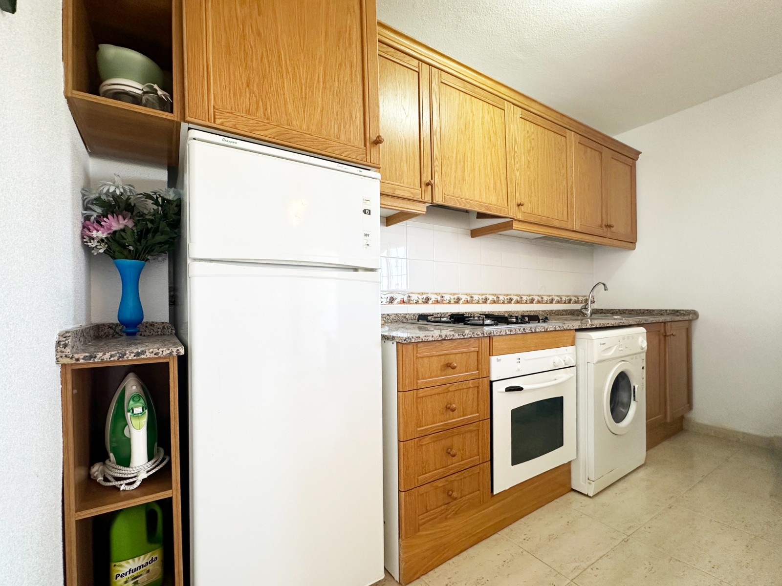 For sale - 2 Bedroom 1 Bathroom Penthouse in Villamartin - Las filipinas  - Alicante