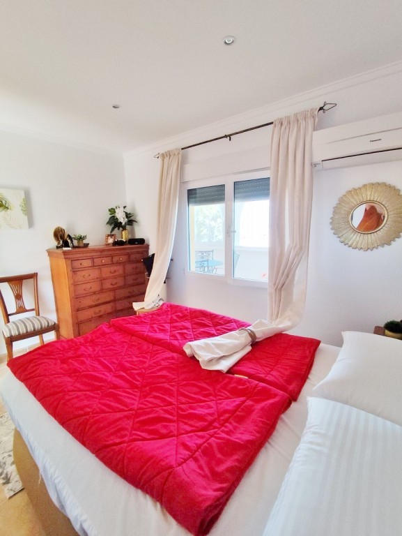 For sale - 4 Bedroom 3 Bathroom Villa in San Miguel de Salinas - San Miguel de Salinas  - Alicante