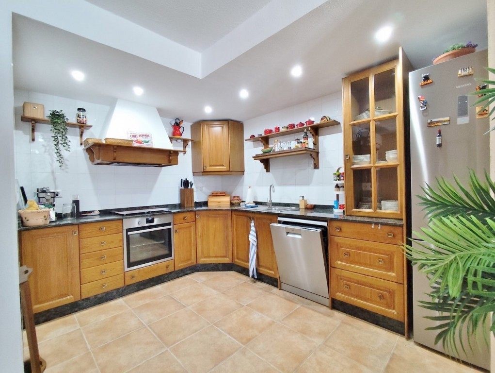 For sale - 4 Bedroom 3 Bathroom Villa in San Miguel de Salinas - San Miguel de Salinas  - Alicante