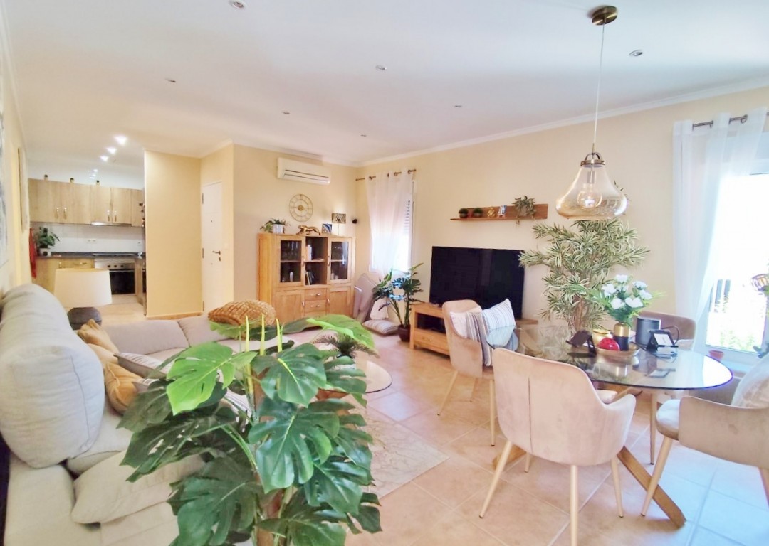 For sale - 4 Bedroom 3 Bathroom Villa in San Miguel de Salinas - San Miguel de Salinas  - Alicante