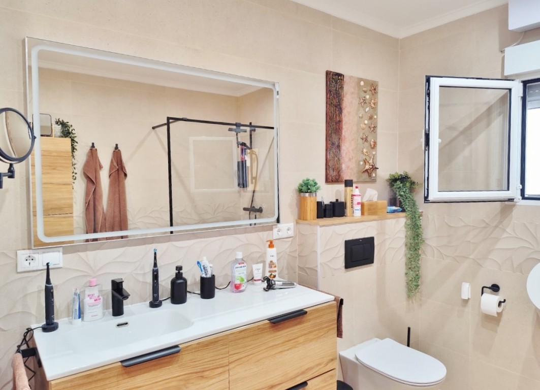 For sale - 4 Bedroom 3 Bathroom Villa in San Miguel de Salinas - San Miguel de Salinas  - Alicante