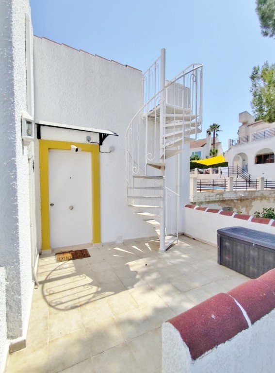 For sale - 4 Bedroom 3 Bathroom Villa in San Miguel de Salinas - San Miguel de Salinas  - Alicante