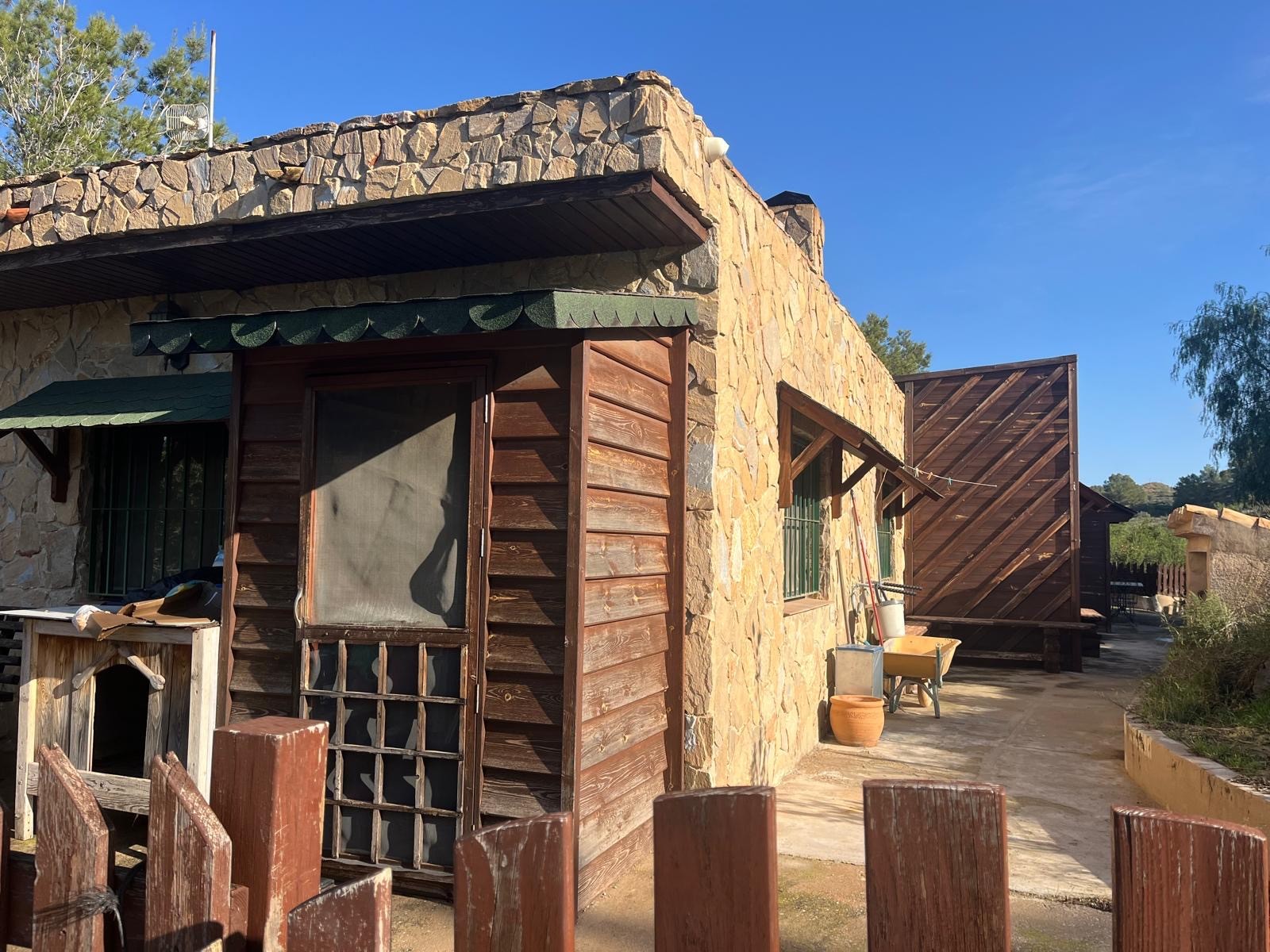For sale - 3 Bedroom 2 Bathroom Country House in Murcia - Murcia  - Murcia