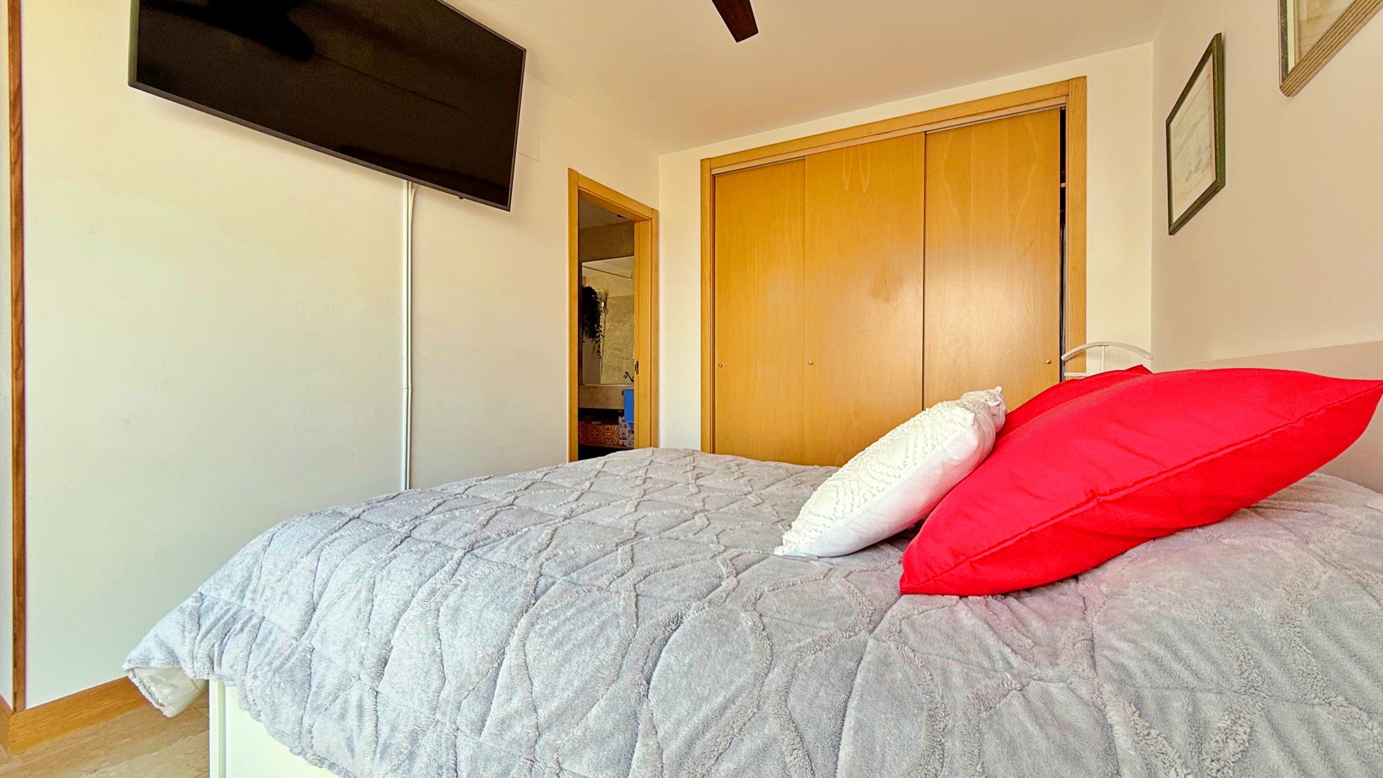 For sale - 2 Bedroom 2 Bathroom Penthouse Apartment in Villamartin - Campoamor  - Alicante