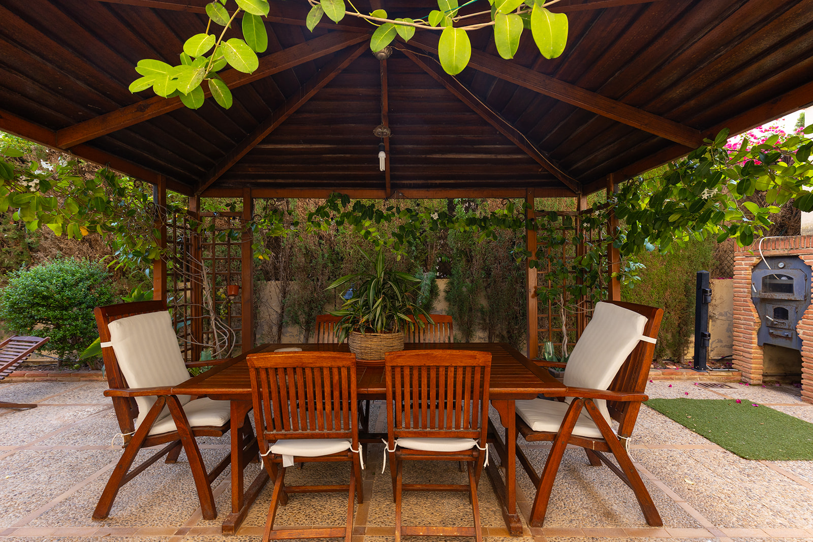 For sale - 6 Bedroom 6 Bathroom Villa in Torrevieja - La Veleta  - Alicante