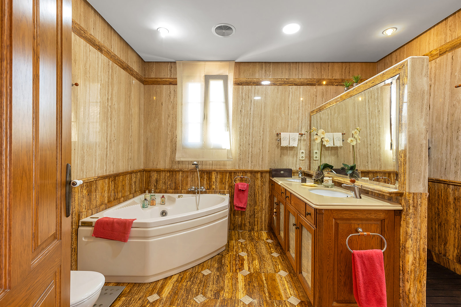 For sale - 6 Bedroom 6 Bathroom Villa in Torrevieja - La Veleta  - Alicante