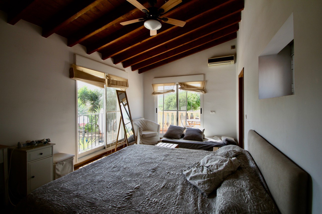 For sale - 4 Bedroom 2 Bathroom Villa in Close to Sucina - Fortuna  - Murcia