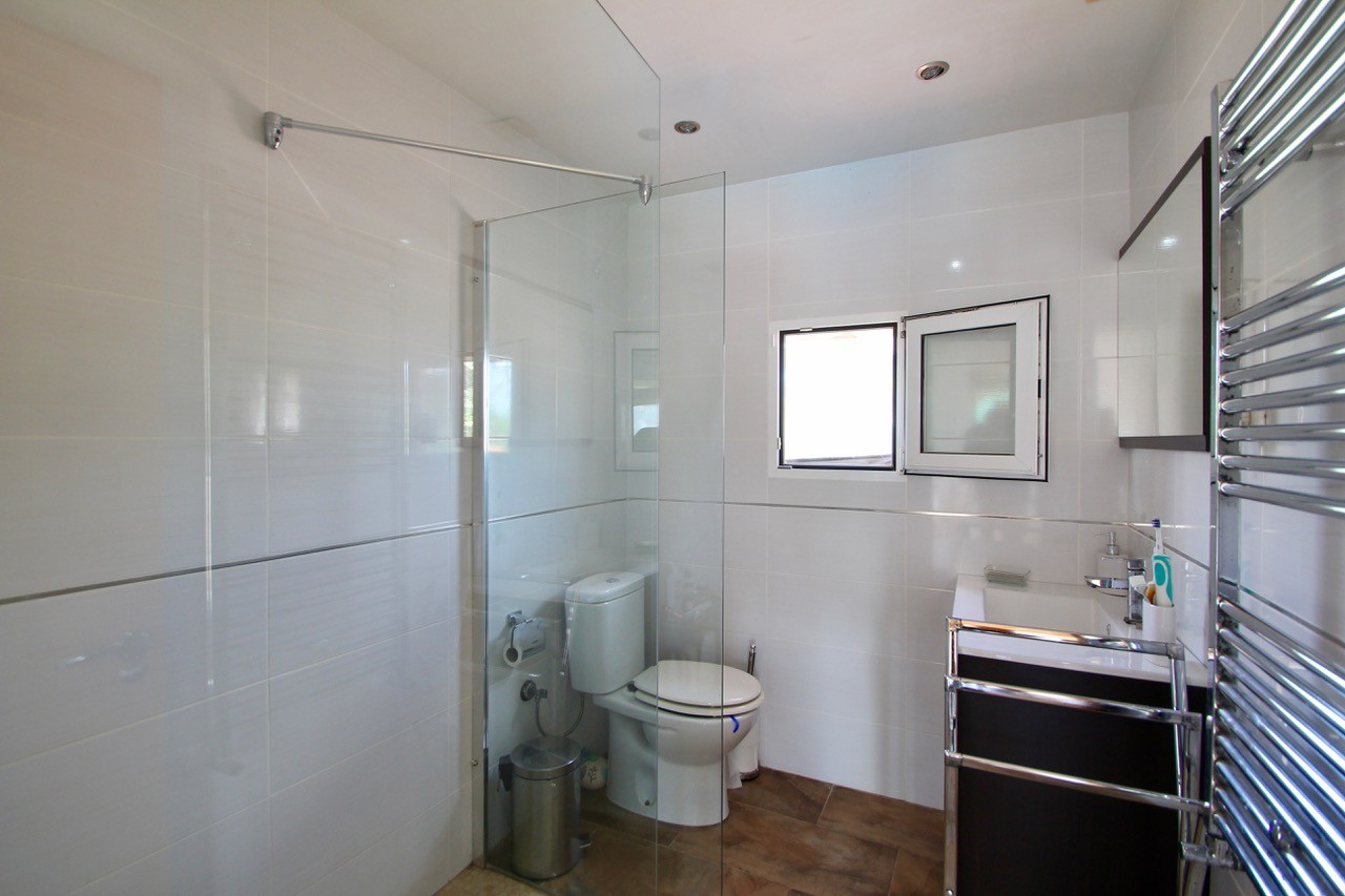 For sale - 4 Bedroom 2 Bathroom Villa in Close to Sucina - Fortuna  - Murcia