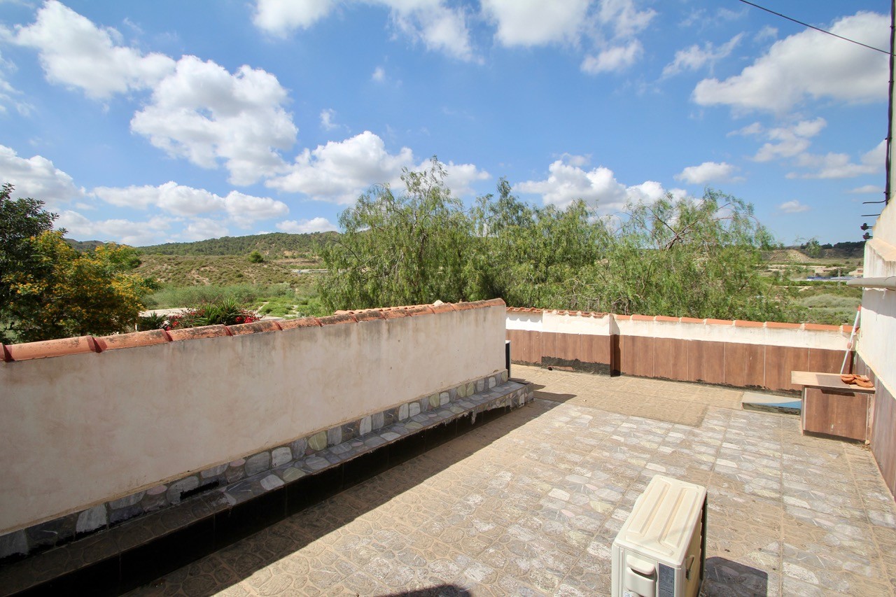 For sale - 4 Bedroom 2 Bathroom Villa in Close to Sucina - Fortuna  - Murcia