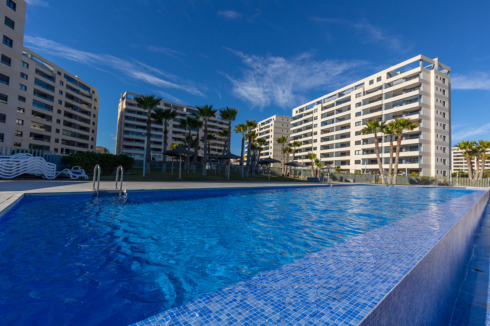 For sale - 2 Bedroom 2 Bathroom Apartment in Torrevieja - Punta Prima  - Alicante