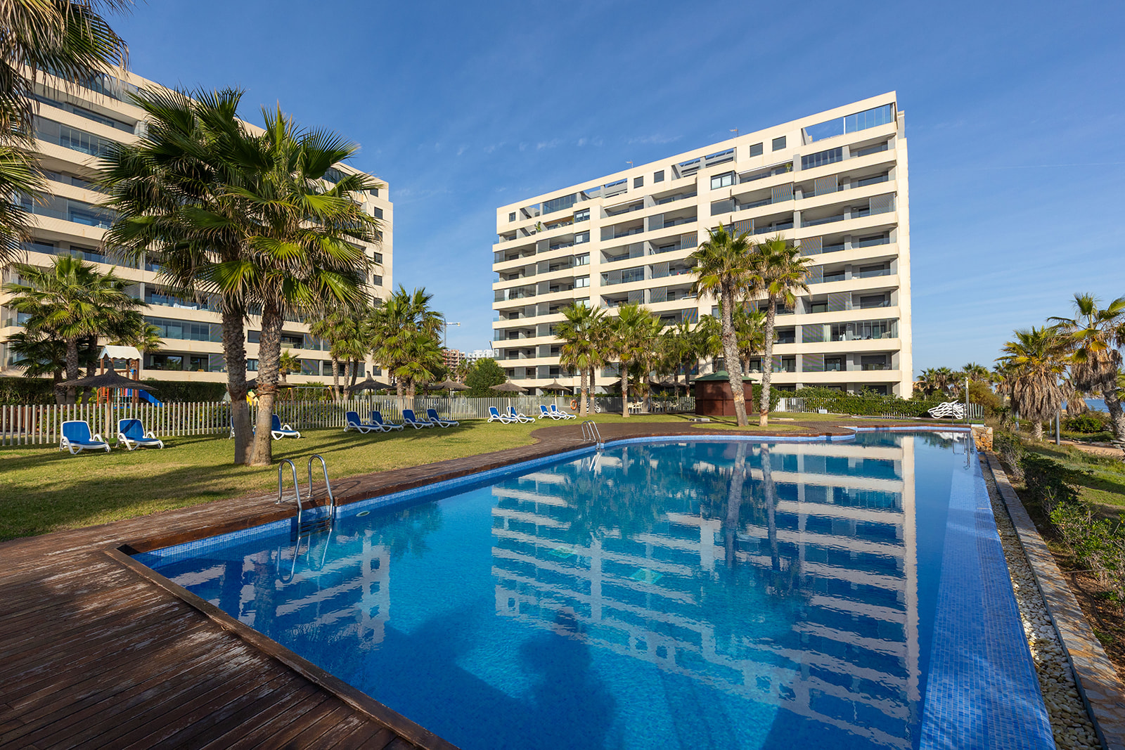 For sale - 3 Bedroom 2 Bathroom Penthouse in Torrevieja - Punta Prima  - Alicante