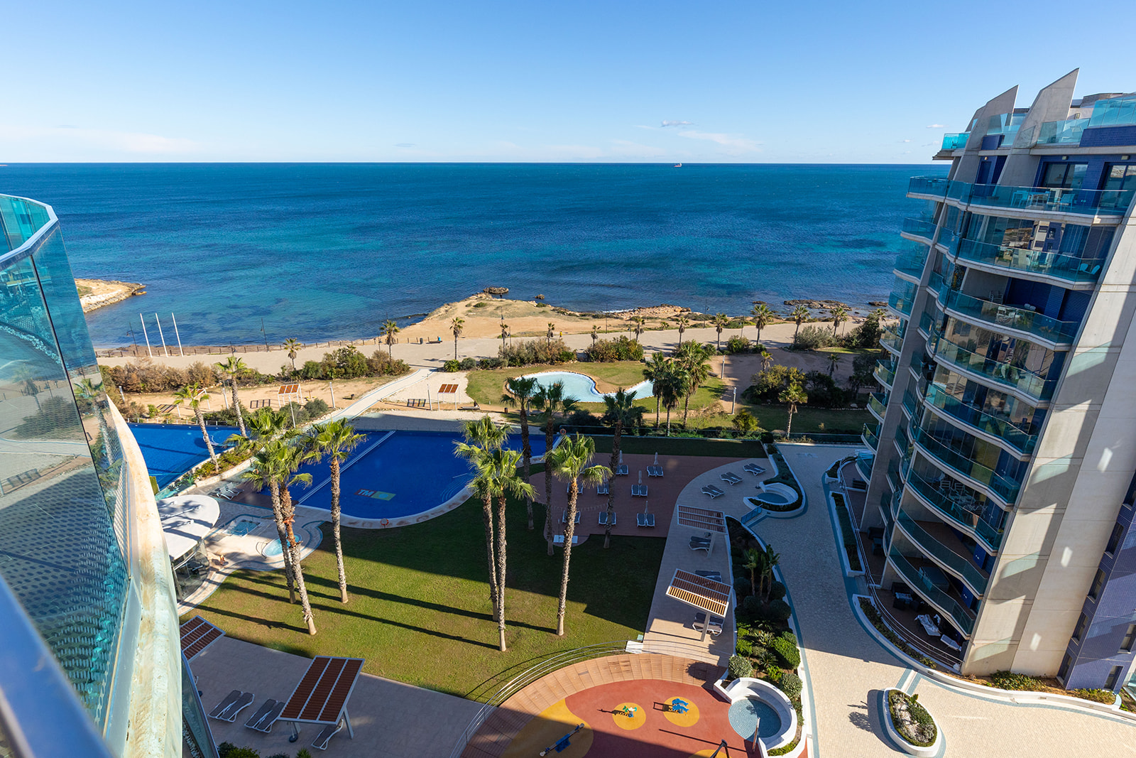 For sale - 2 Bedroom 2 Bathroom Penthouse in Torrevieja - Punta Prima  - Alicante