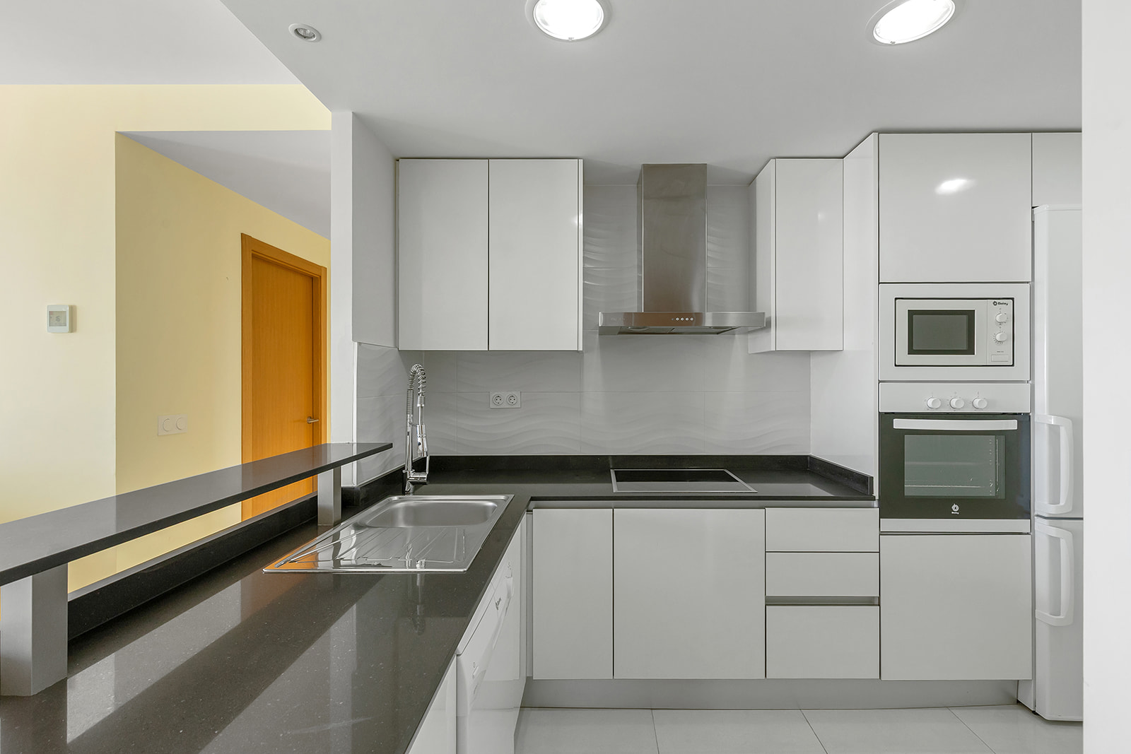 For sale - 2 Bedroom 2 Bathroom Penthouse in Torrevieja - Punta Prima  - Alicante