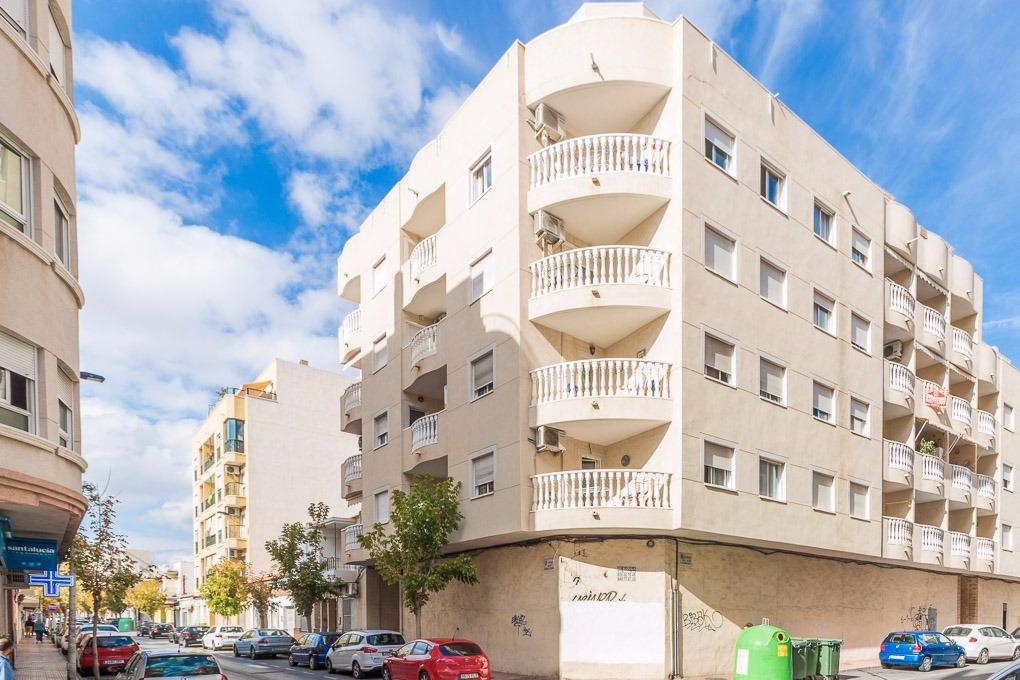 2 Bedroom 1 Bathroom Apartment in Torrevieja