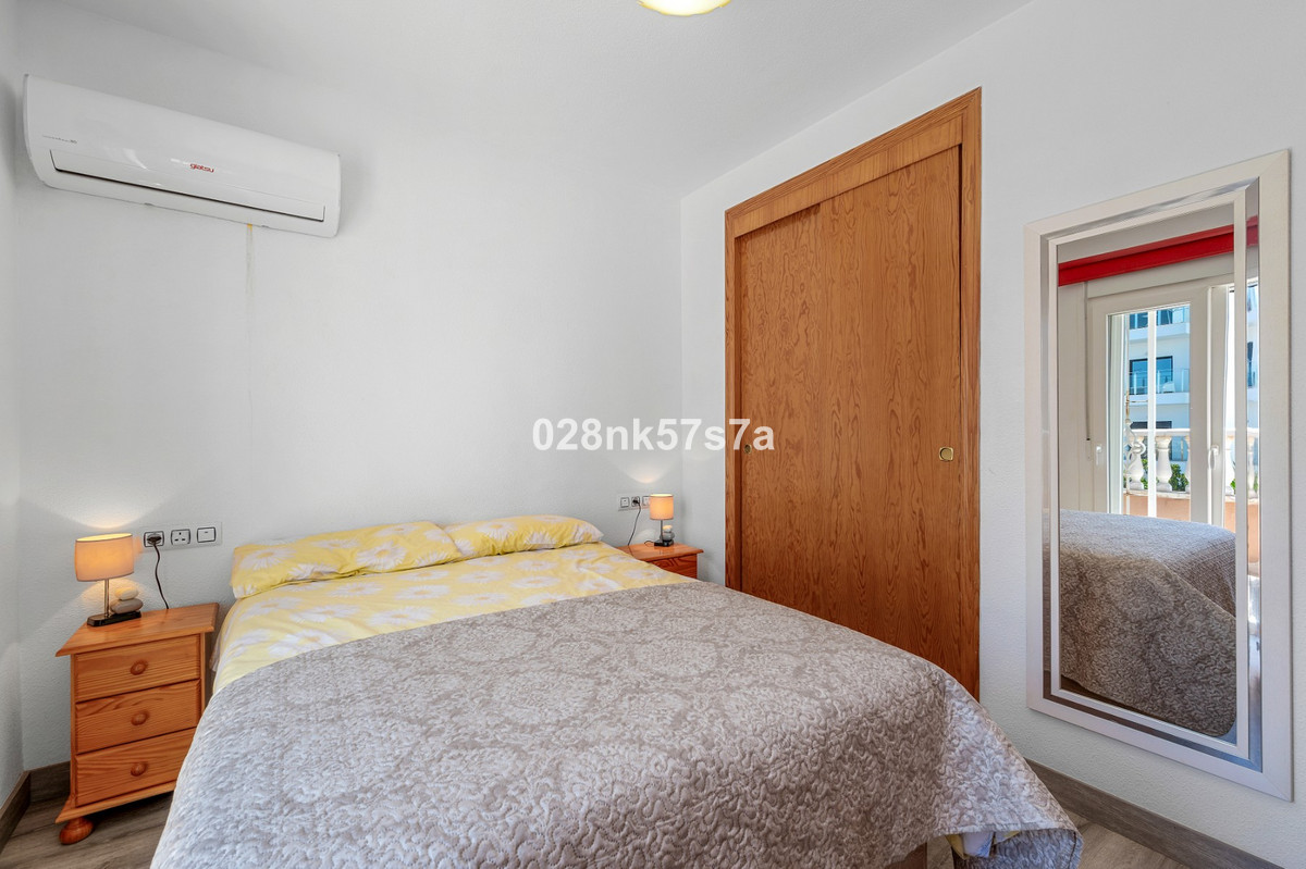 For sale - 3 Bedroom 2 Bathroom House - Townhouse in La Zenia - La Zenia  - Alicante