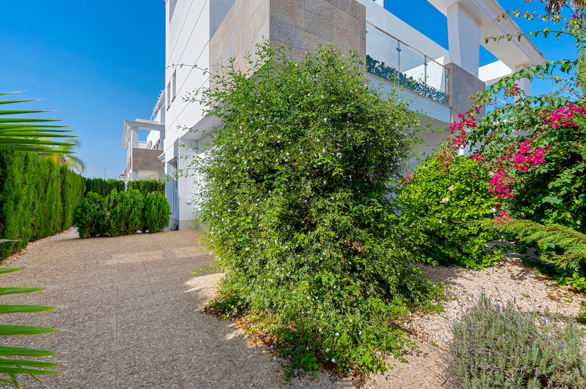 For sale - 3 Bedroom 3 Bathroom House - Townhouse in Rojales - Dona Pepa  - Alicante