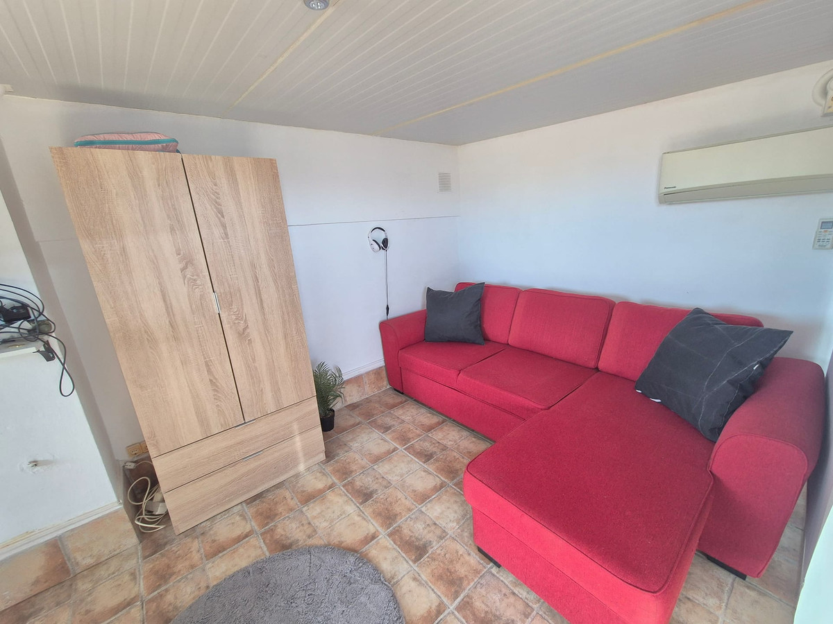 For sale - 3 Bedroom 2 Bathroom Penthouse in Playa Flamenca - La Florida  - Alicante