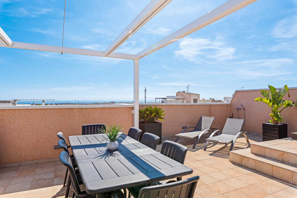 For sale - 3 Bedroom 2 Bathroom Apartment - Penthouse in Orihuela - Los Dolses  - Alicante