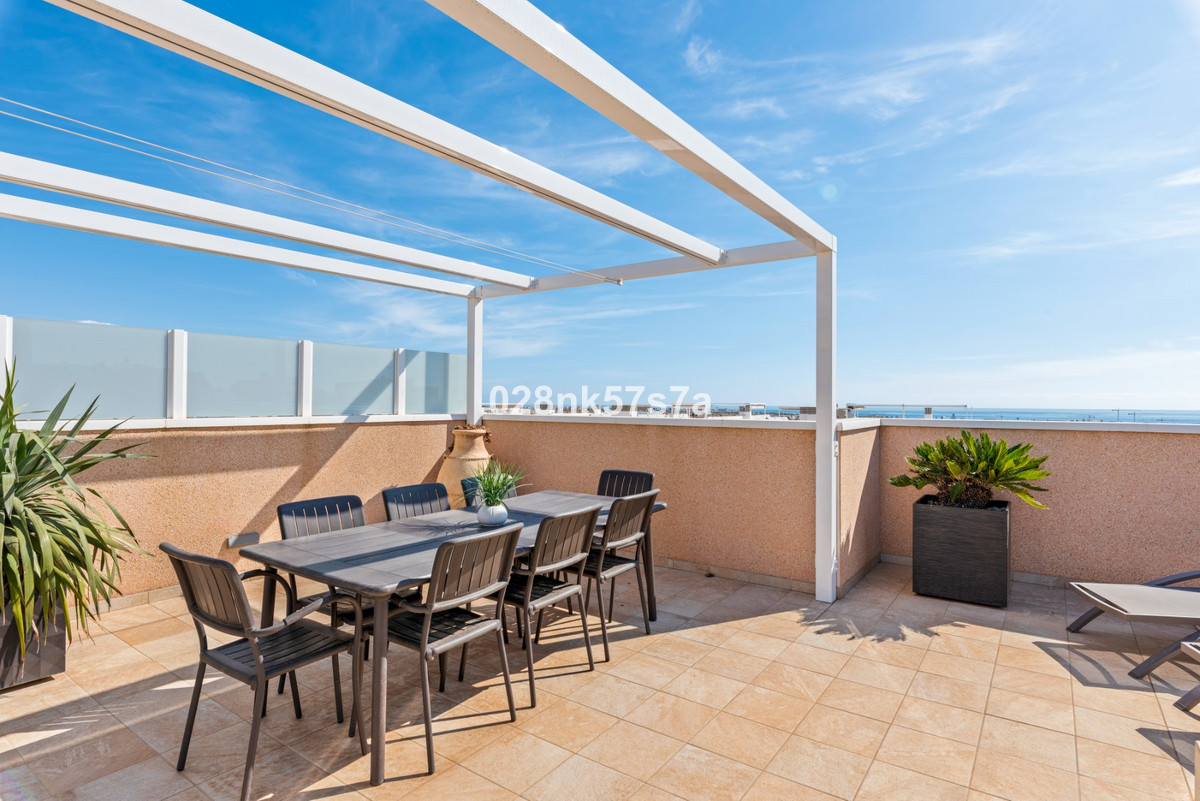For sale - 3 Bedroom 2 Bathroom Apartment - Penthouse in Orihuela - Los Dolses  - Alicante