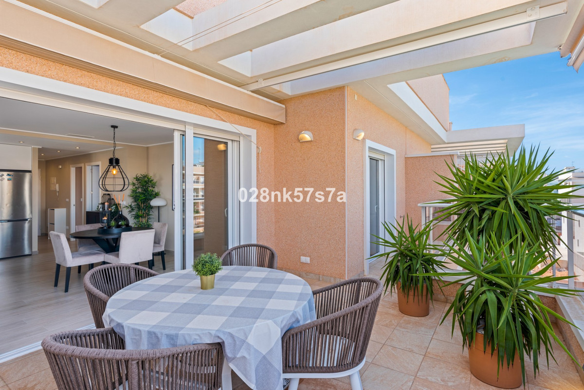 For sale - 3 Bedroom 2 Bathroom Apartment - Penthouse in Orihuela - Los Dolses  - Alicante