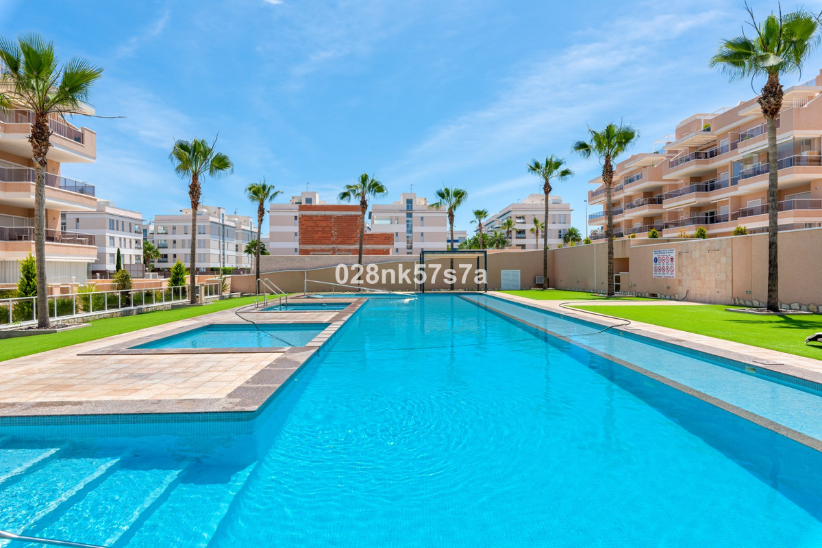 For sale - 3 Bedroom 2 Bathroom Apartment - Penthouse in Orihuela - Los Dolses  - Alicante