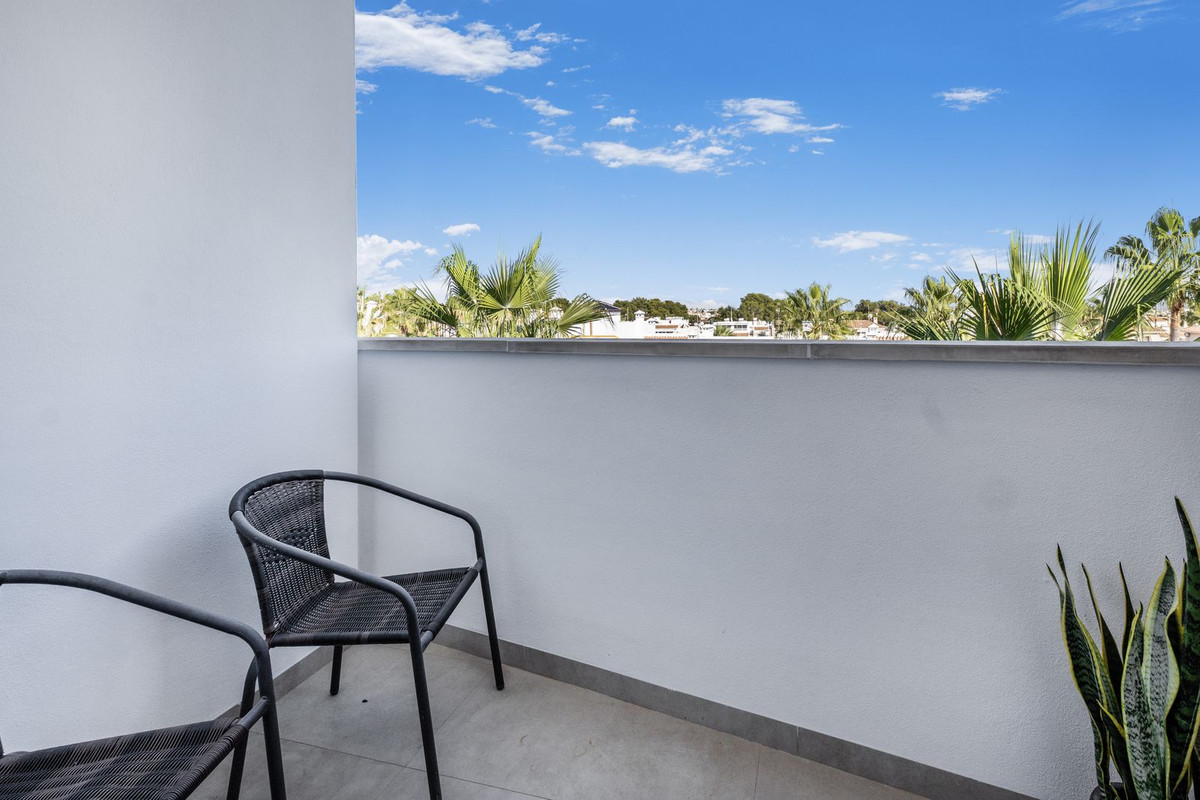 For sale - 3 Bedroom 2 Bathroom Apartment - Penthouse Duplex in Orihuela - Los Dolses  - Alicante