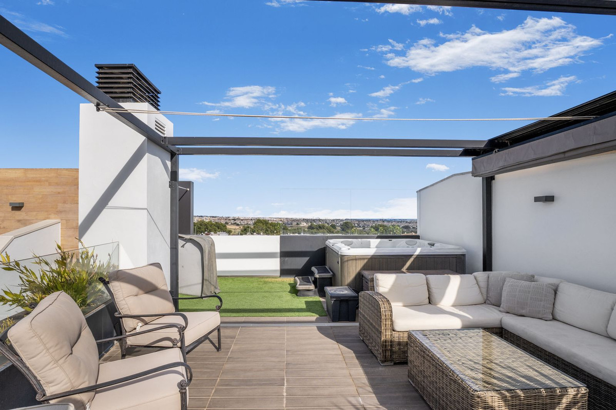 For sale - 3 Bedroom 2 Bathroom Apartment - Penthouse Duplex in Orihuela - Los Dolses  - Alicante