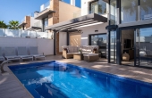 76-R5298673/74768, 3 Bedroom 3 Bathroom House - Detached Villa in Orihuela