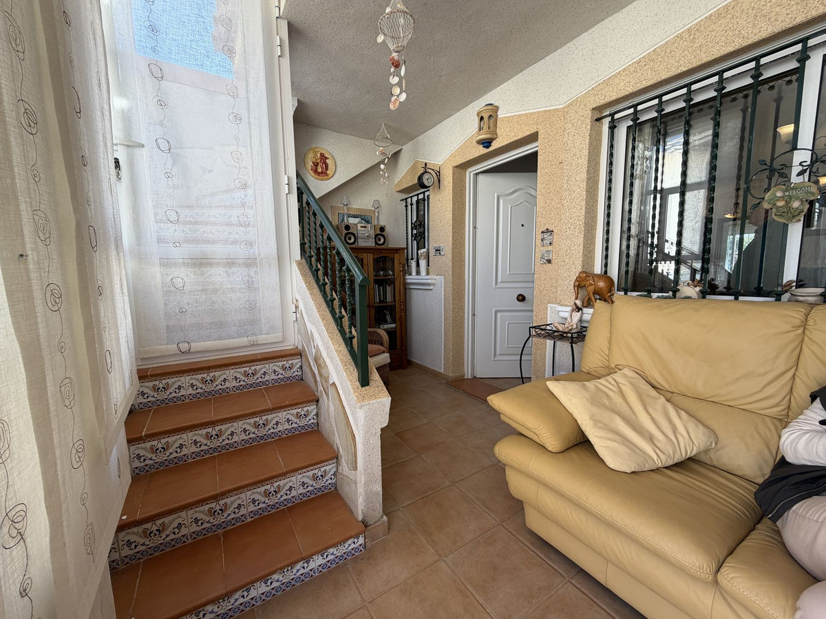 For sale - 2 Bedroom 1 Bathroom Townhouse in Villamartin - Orihuela Costa  - Alicante