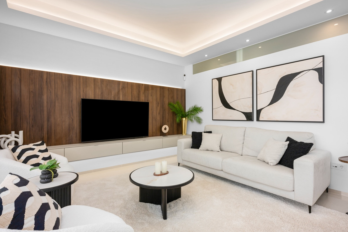 For sale - 2 Bedroom 2 Bathroom Apartment - Ground Floor Apartment in Rojales - Ciudad Quesada  - Alicante