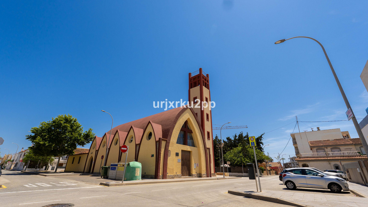 For sale - 3 Bedroom 2 Bathroom Apartment - Top Floor Apartment in Pilar de la Horadada - Torre de la Horadada  - Alicante